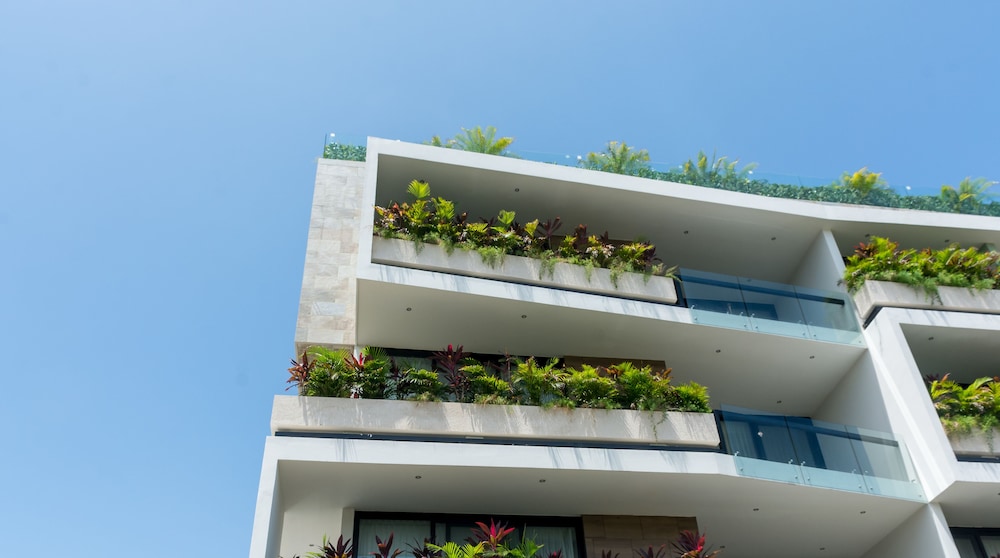 Opal Suites