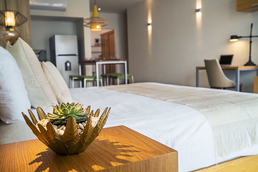 Opal Suites