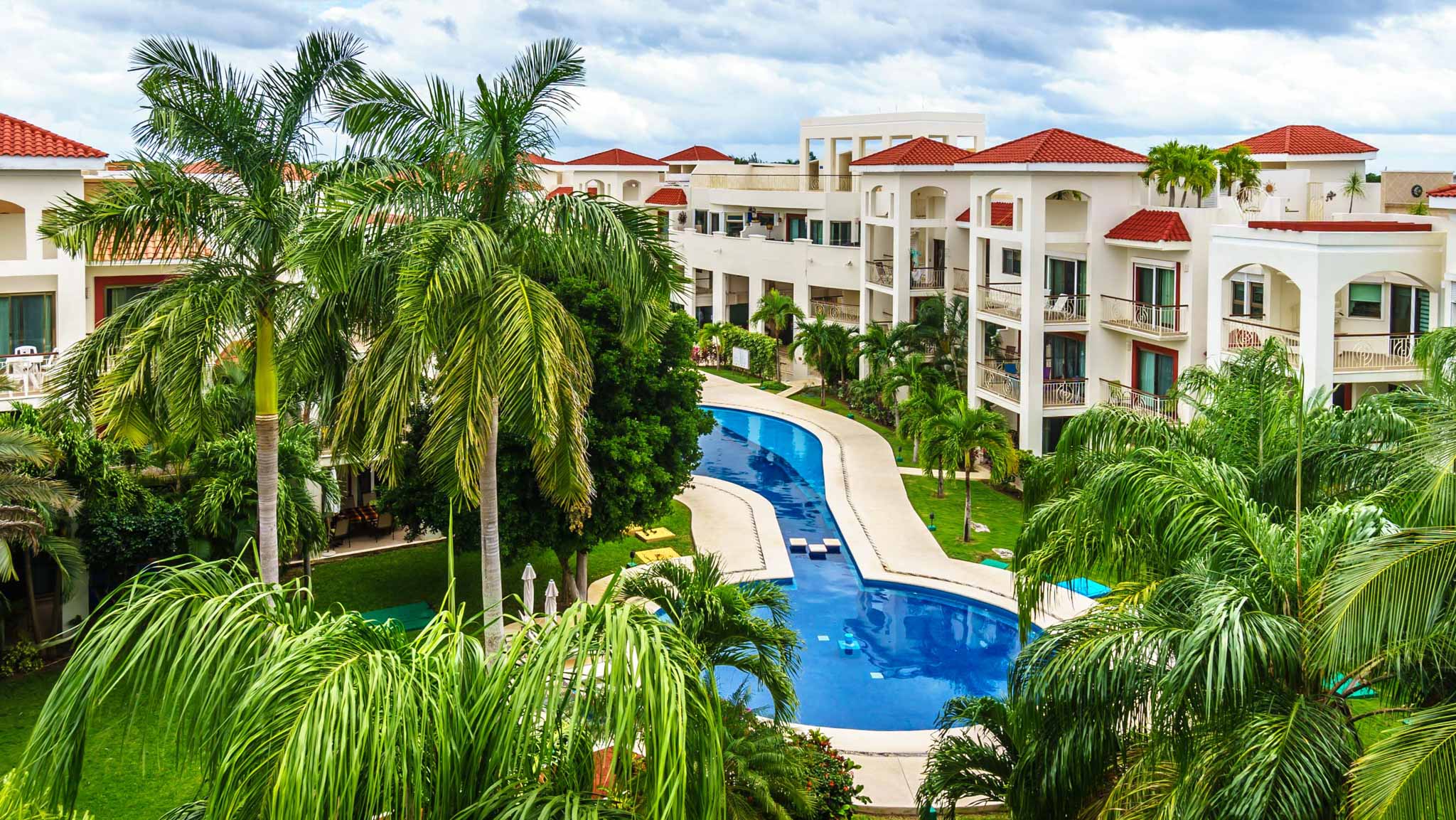 Paseo Del Sol by Bric