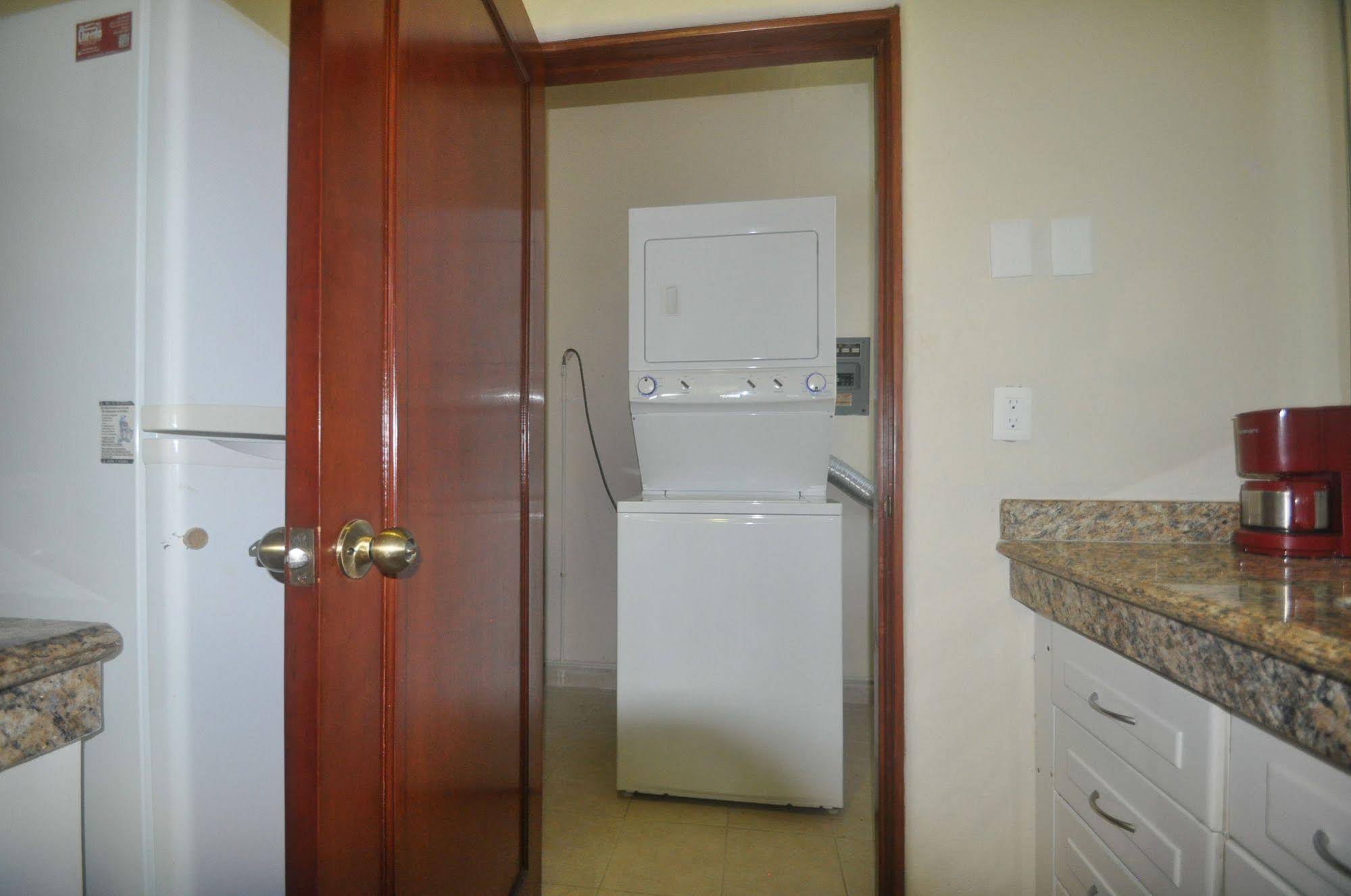 Playa Kaan Condominiums