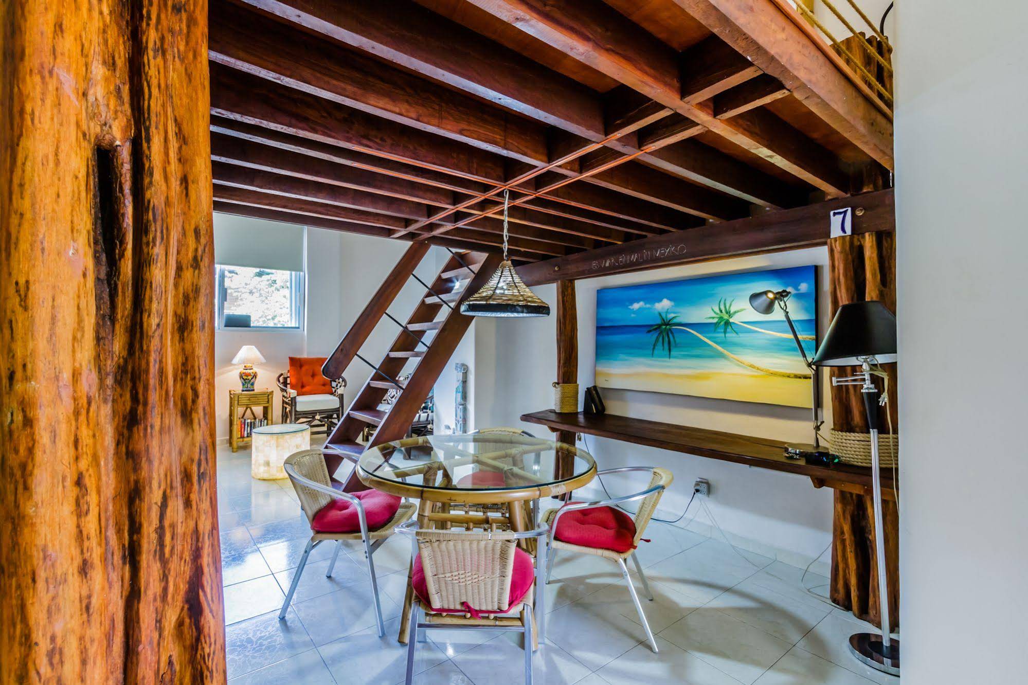 Playa Kaan Condominiums