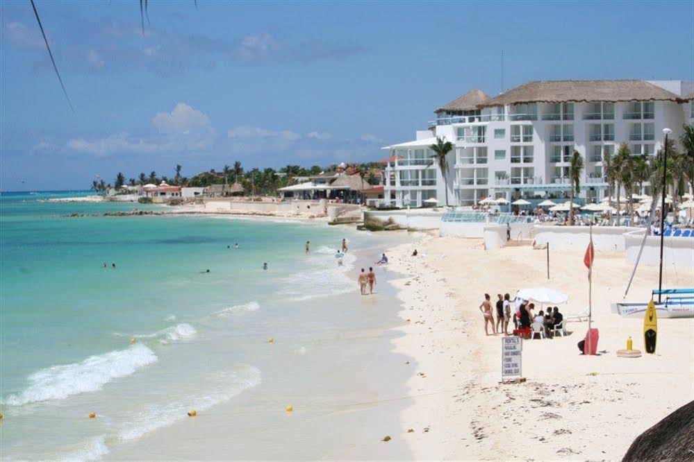 Plaza Marina Condos