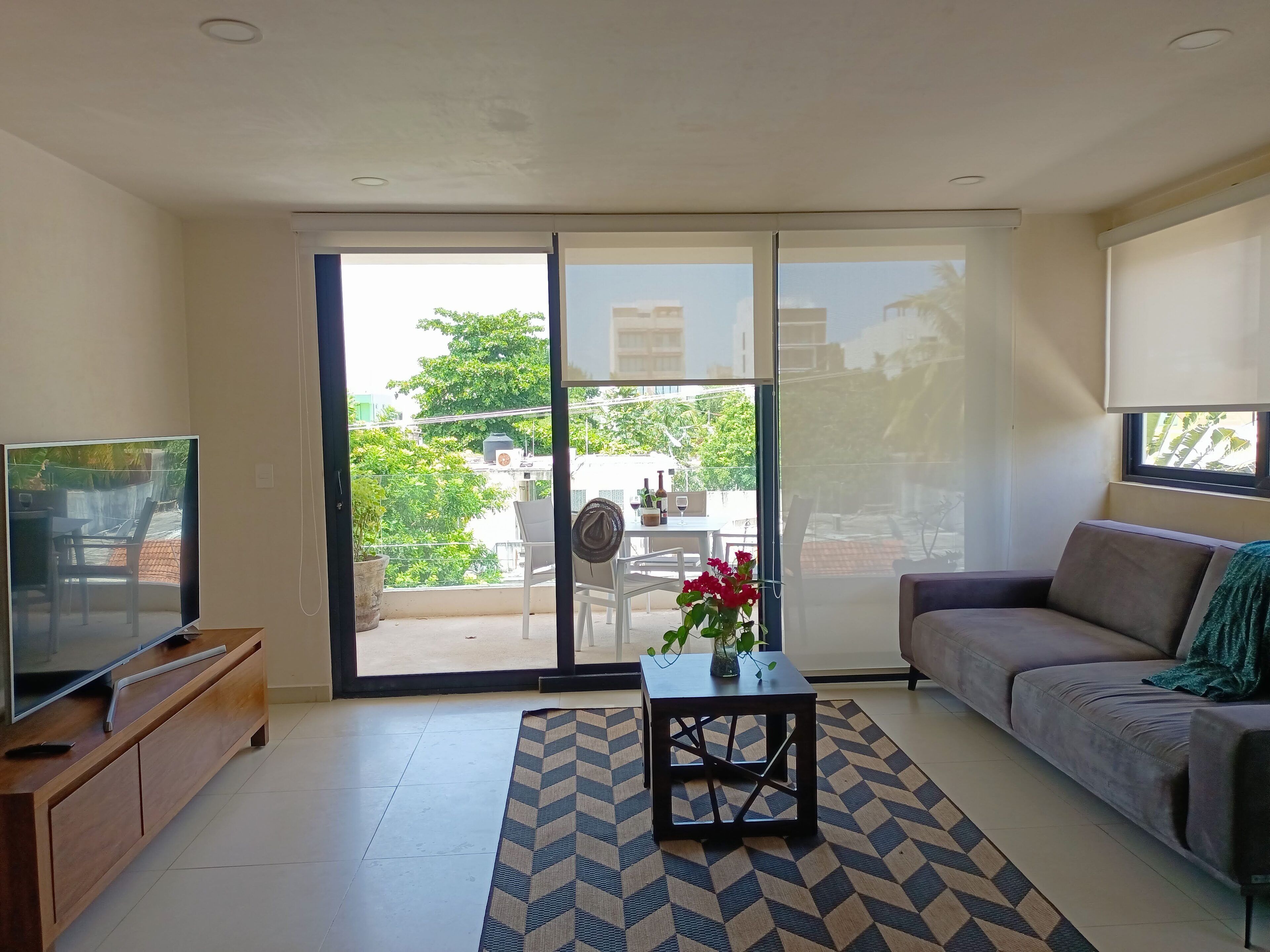 Polo 54 Downtown Apartments