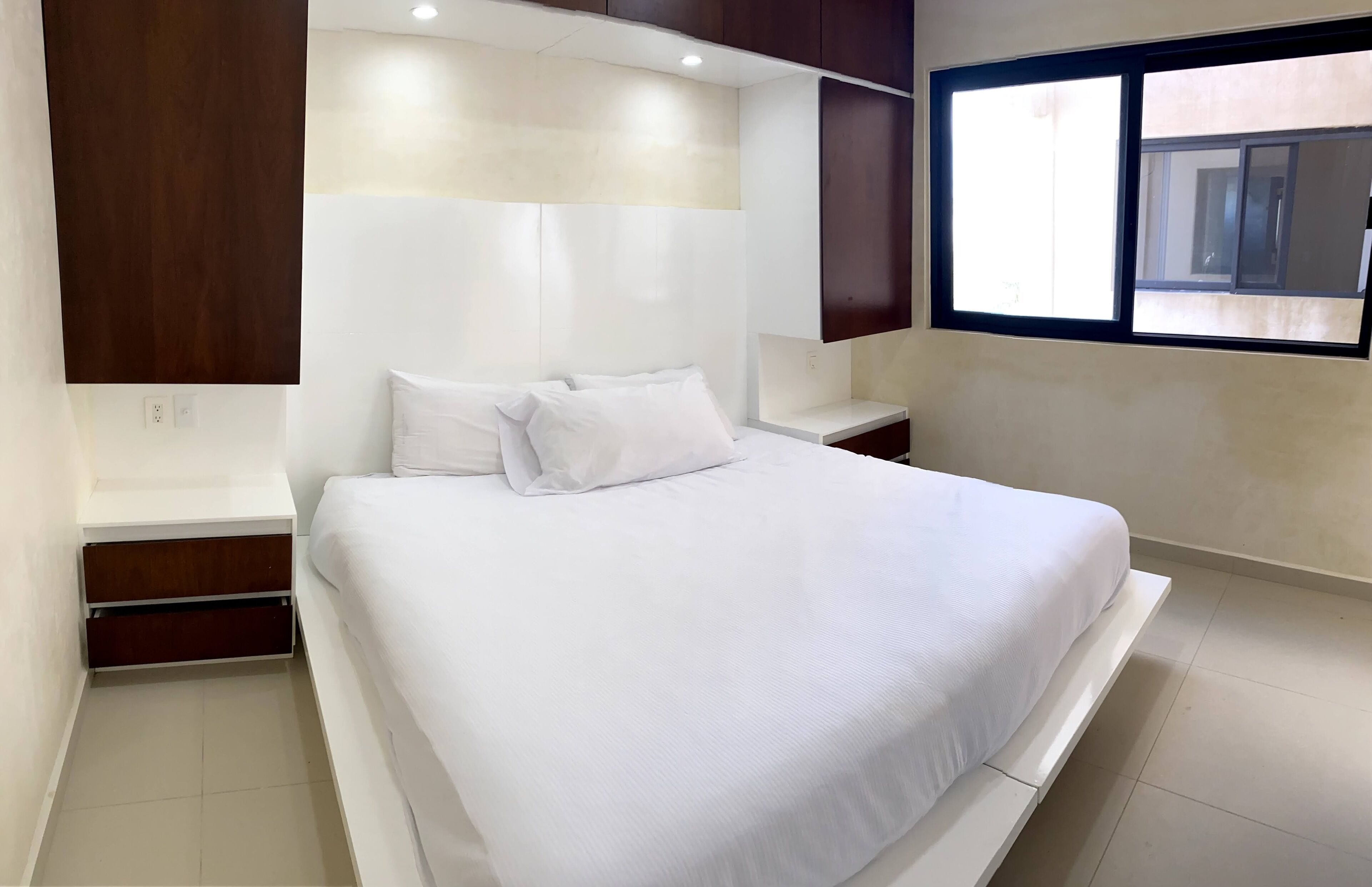 Polo 54 Downtown Apartments