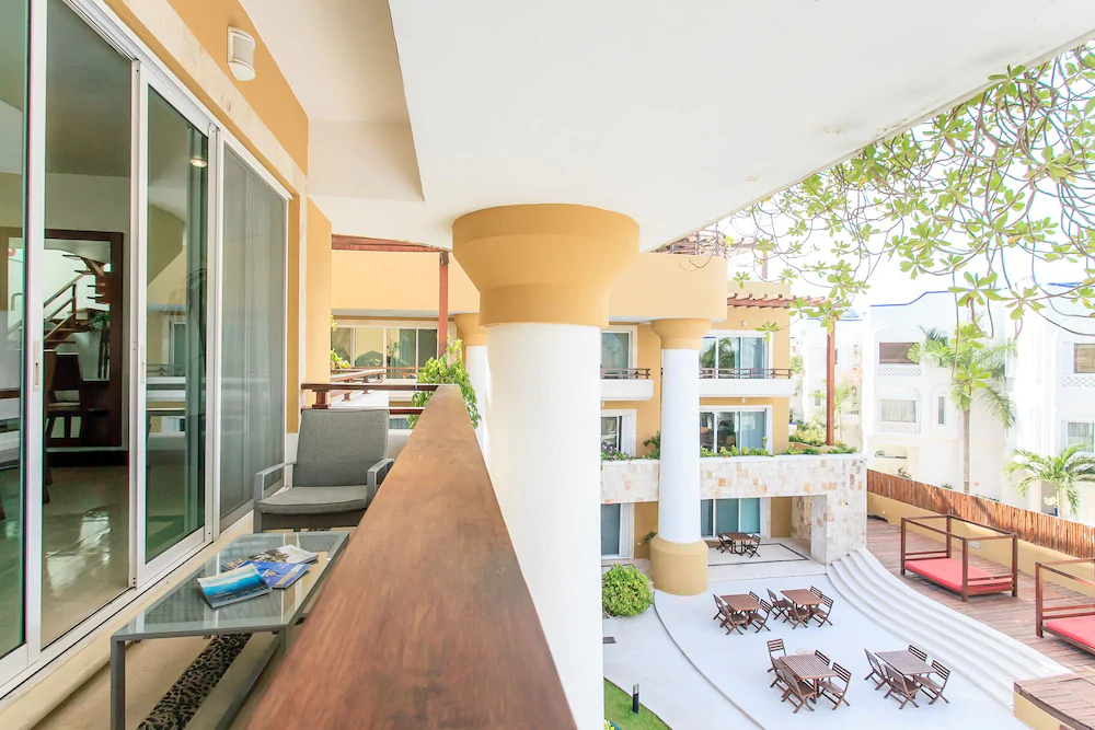 Pueblito Escondido by Playa Moments