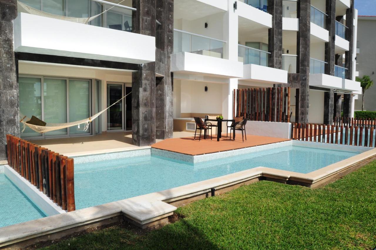 MareAzul Family Beach Condohotel