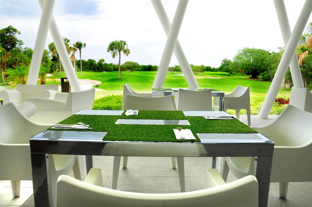 MareAzul Family Beach Condohotel