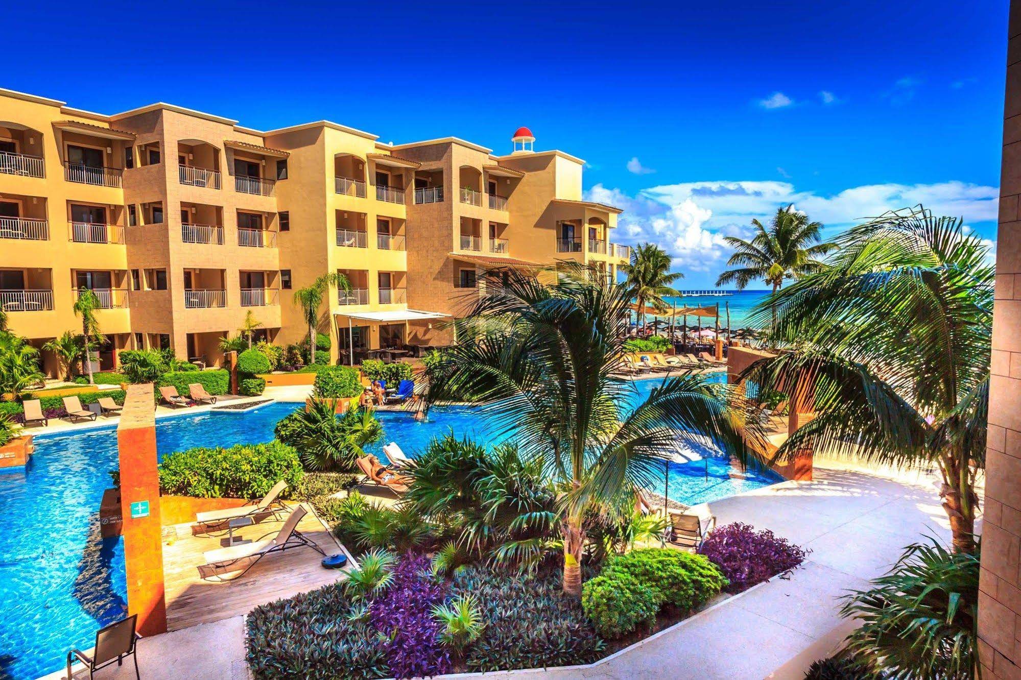 Residences El Faro by Bric Vacation Rentals