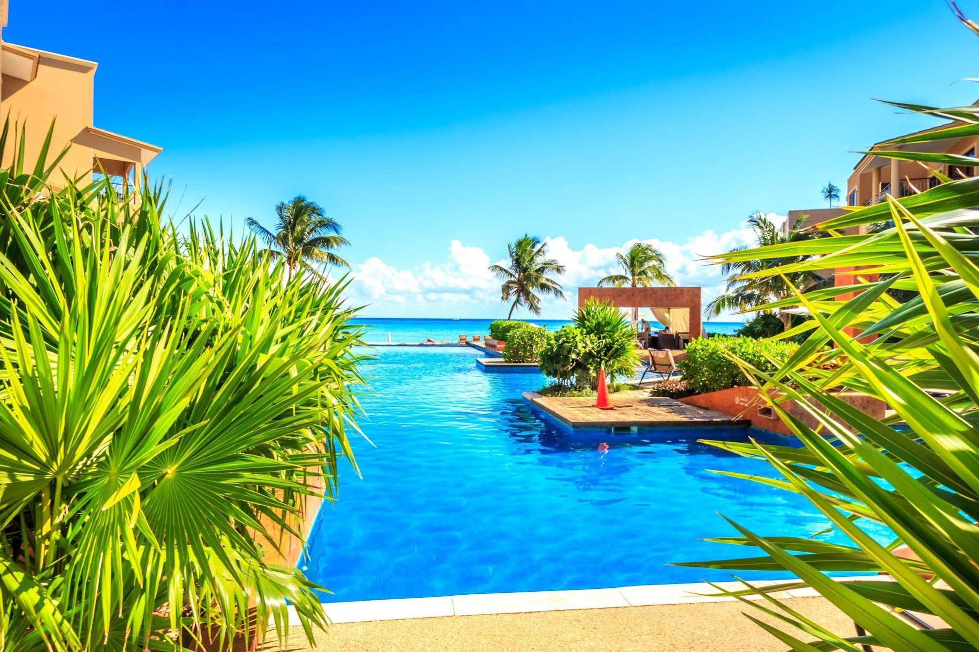 Residences El Faro by Bric Vacation Rentals