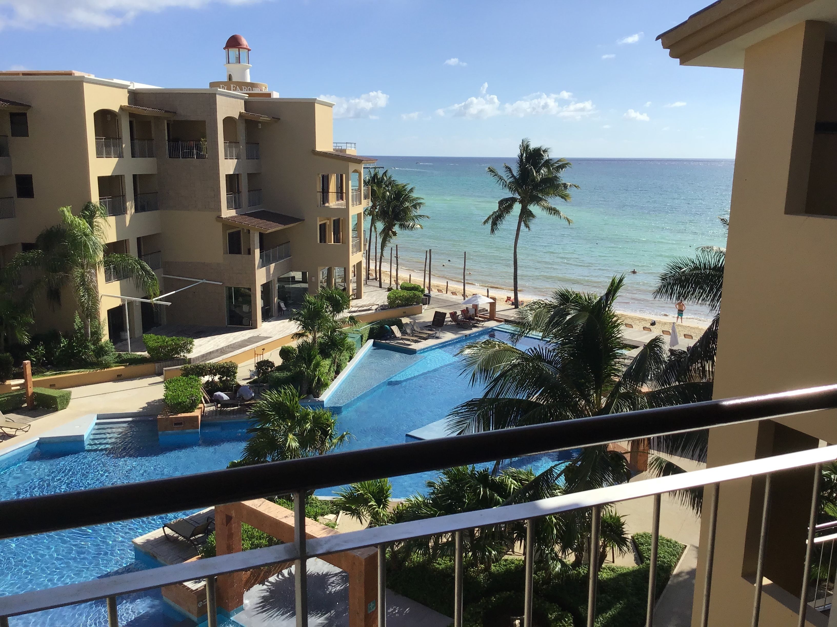 Residences El Faro by Your Best Getaway