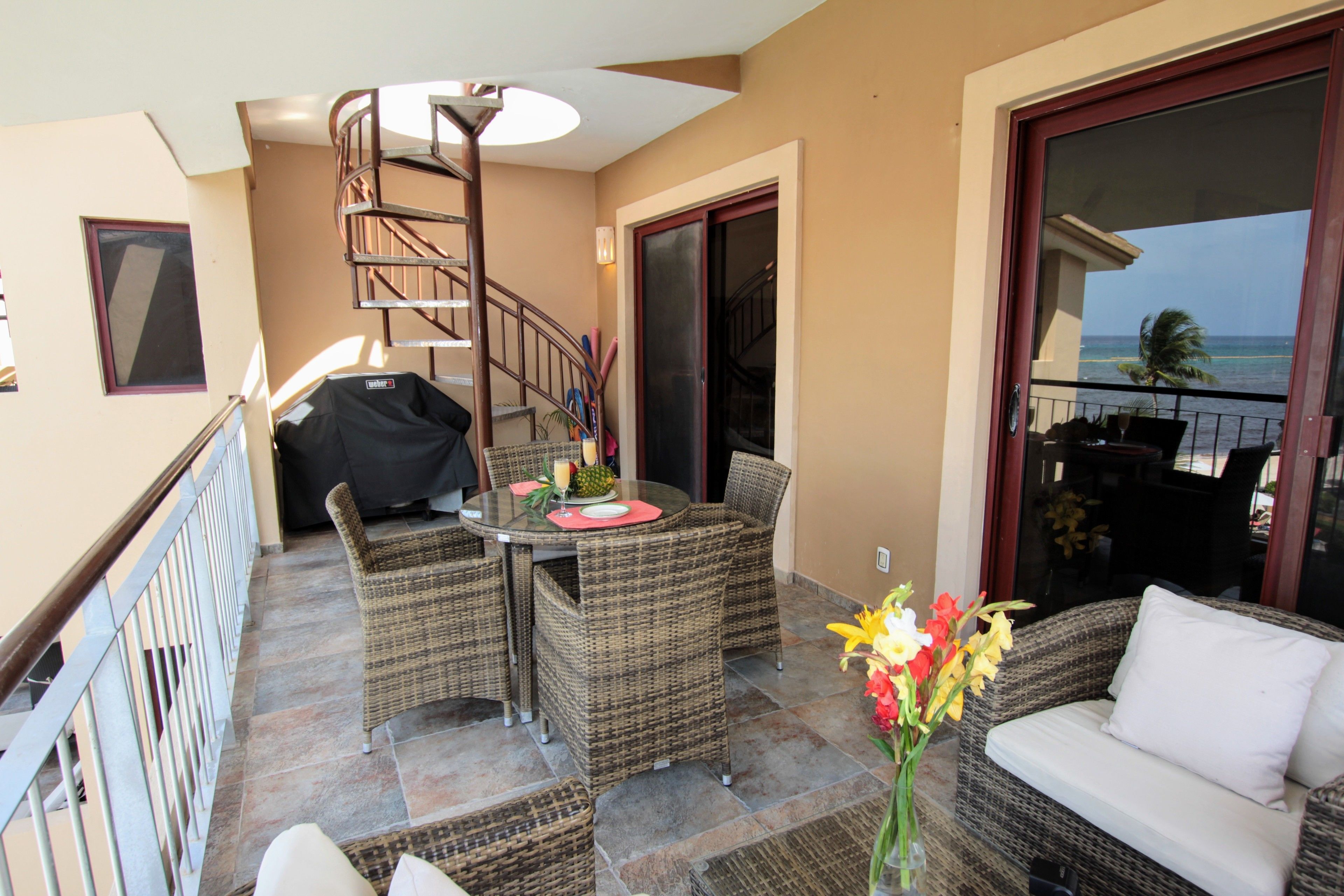 Residences El Faro by Your Best Getaway