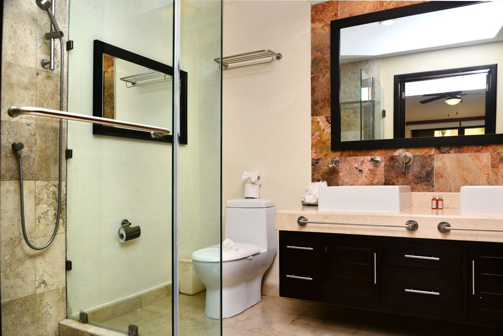 Residences El Faro by Your Best Getaway