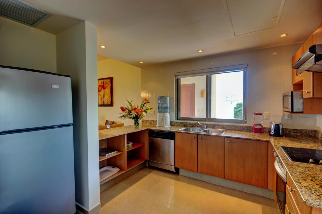 Riviera Maya Suites