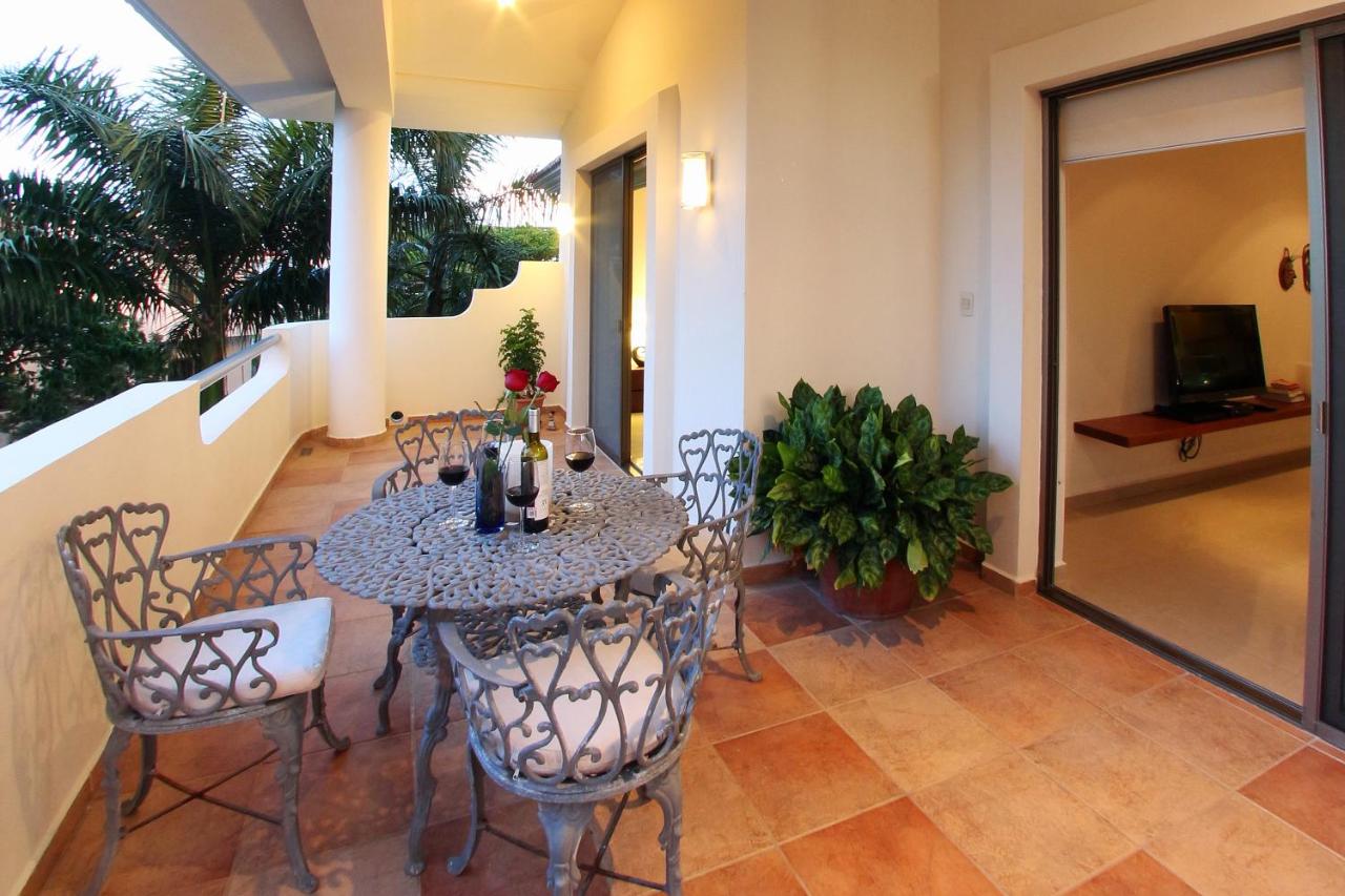 Riviera Maya Suites