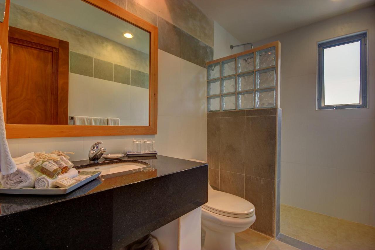 Riviera Maya Suites