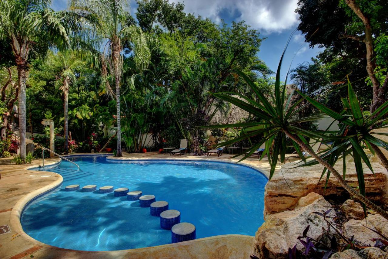 Riviera Maya Suites