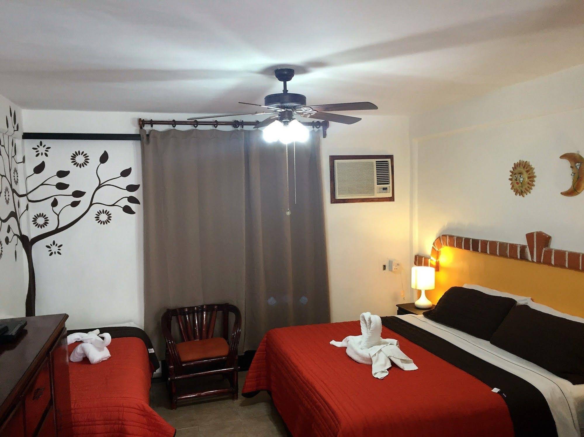 Suites Fenicia