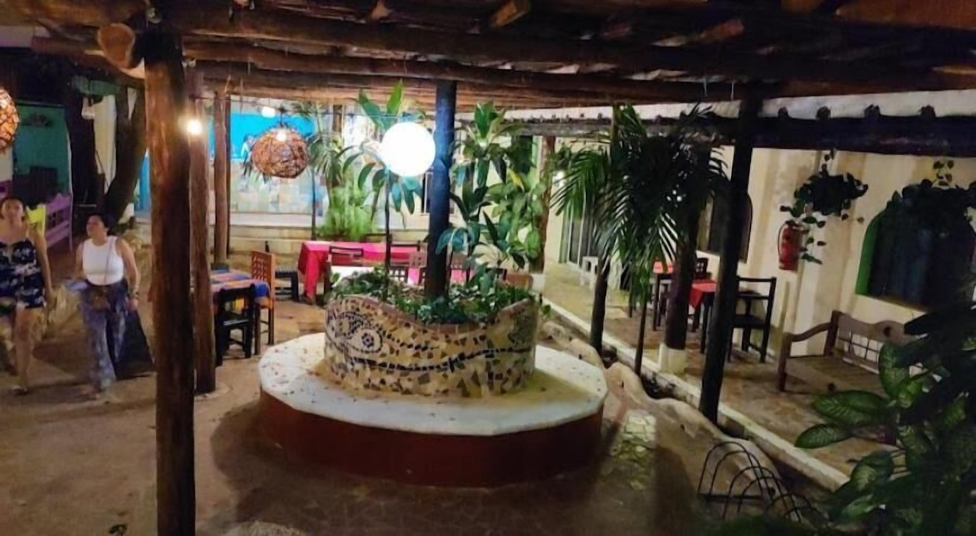 Trebol Hotel