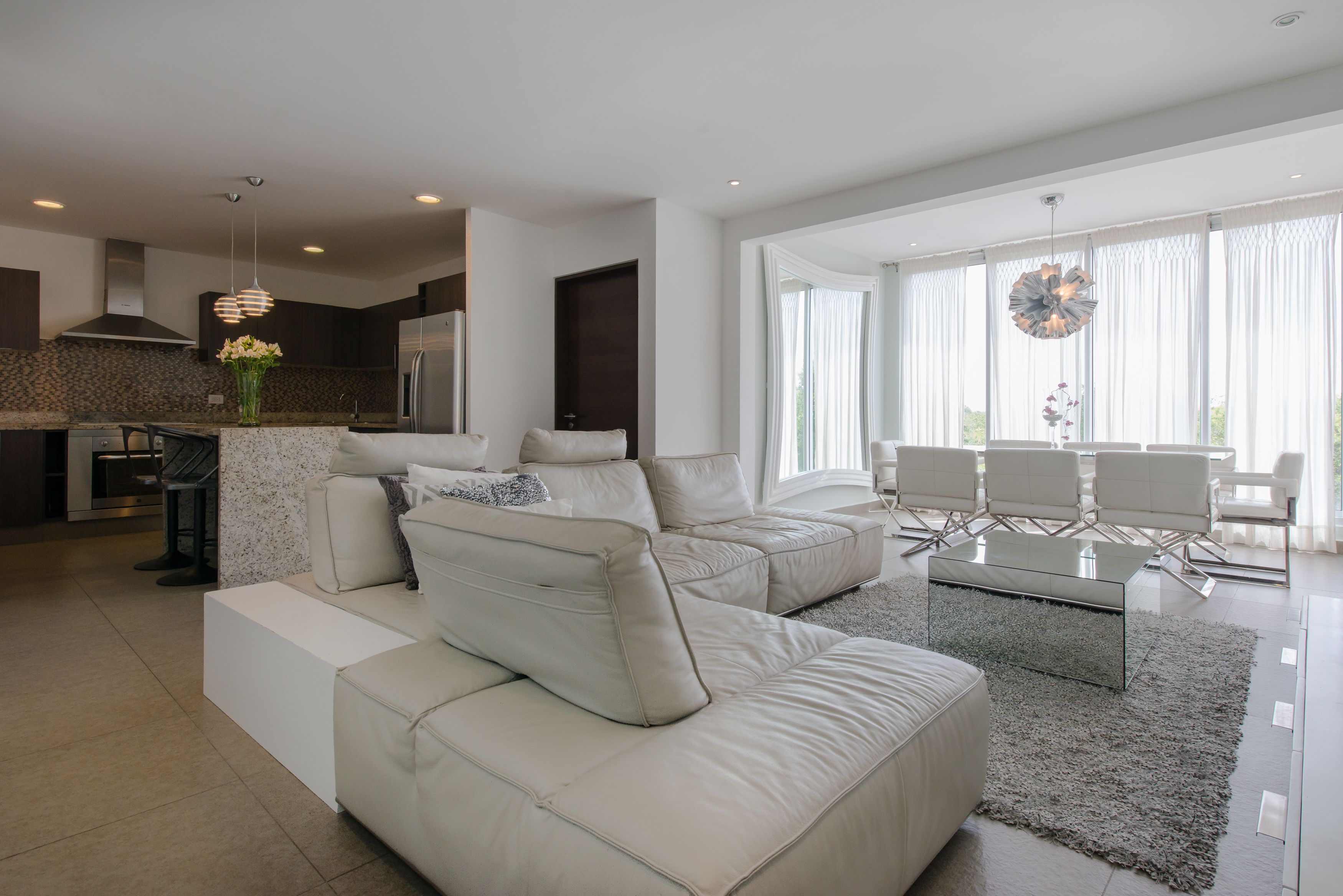 Vaiven by Playa District