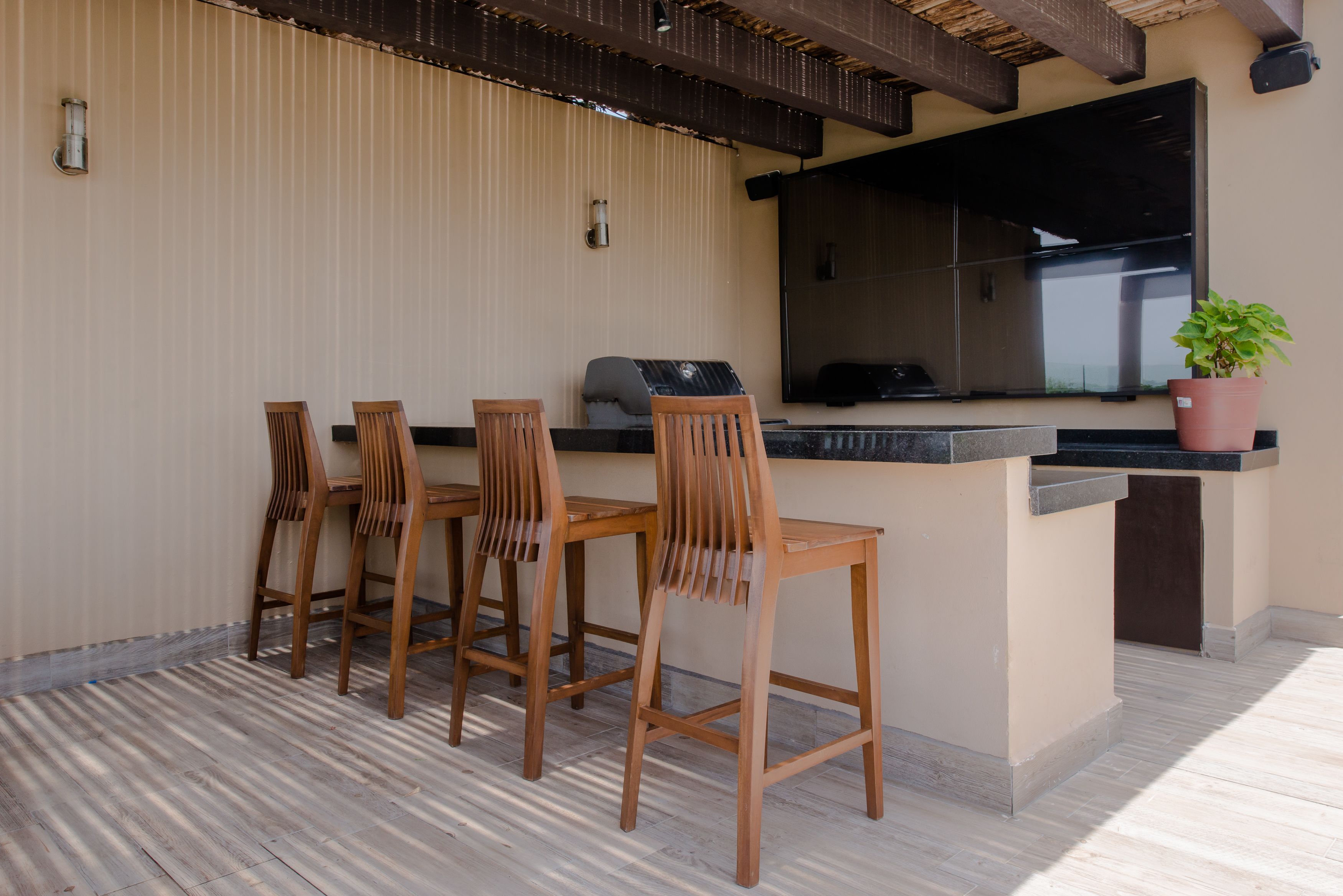 Vaiven by Playa District