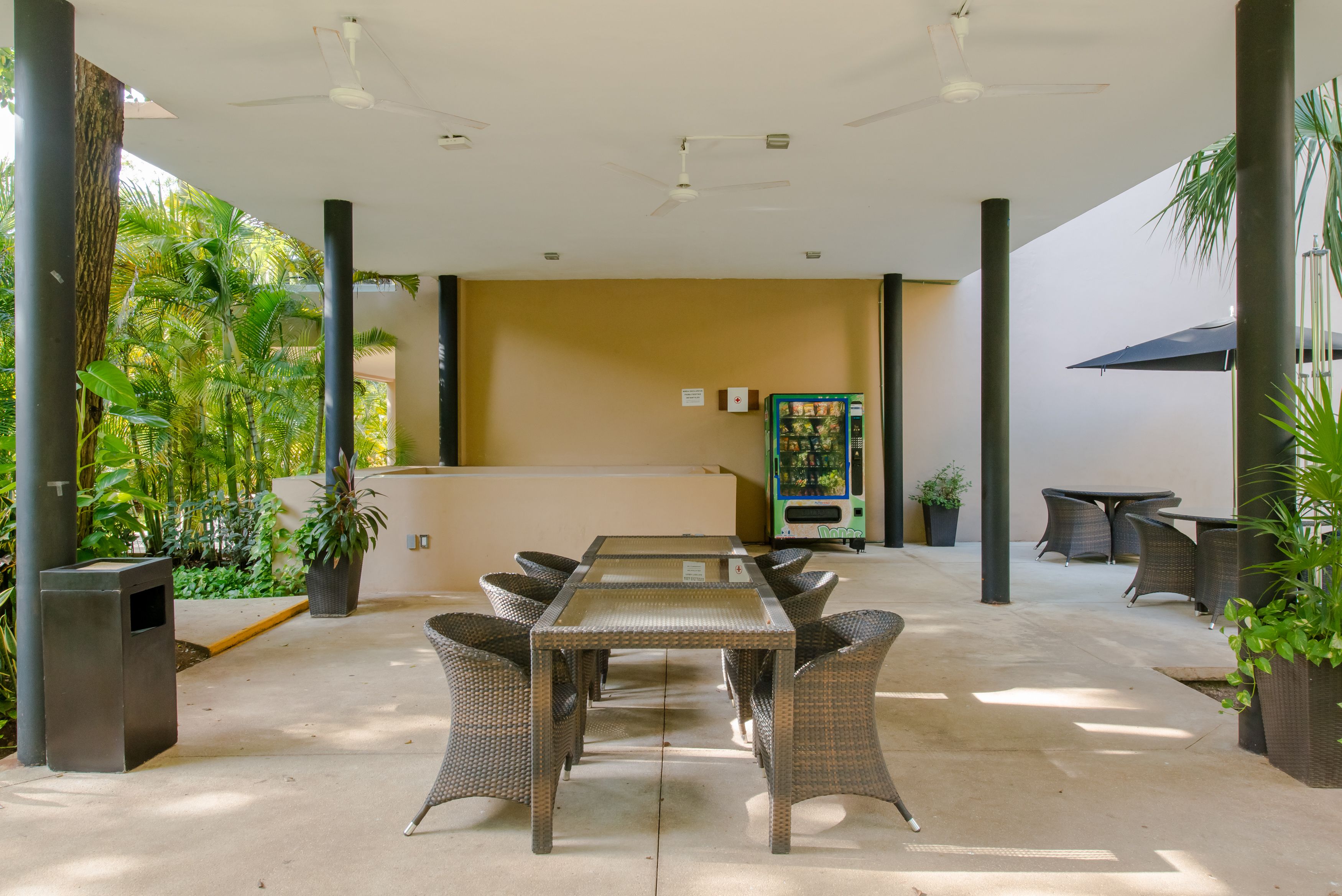 Vaiven by Playa District