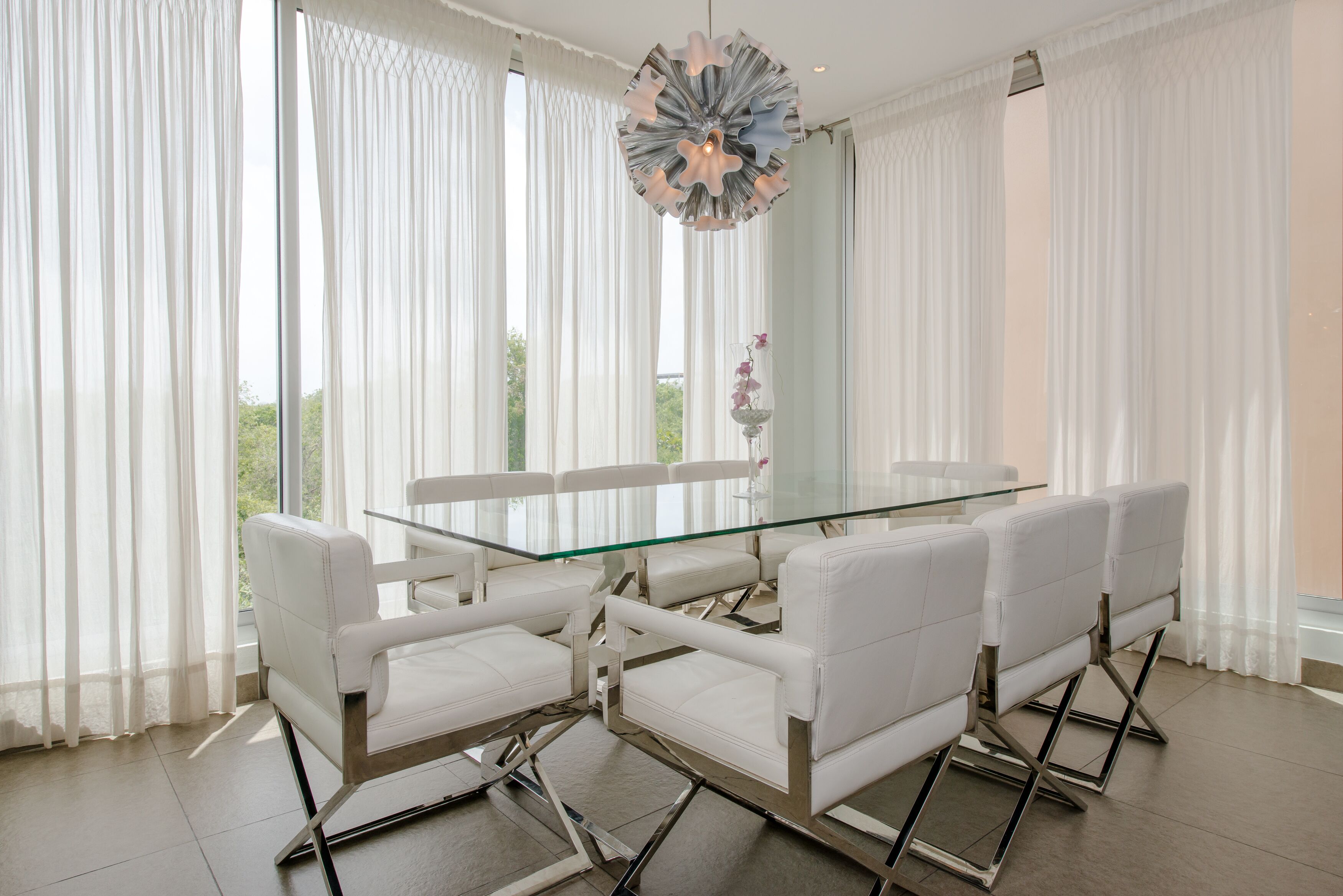 Vaiven by Playa District