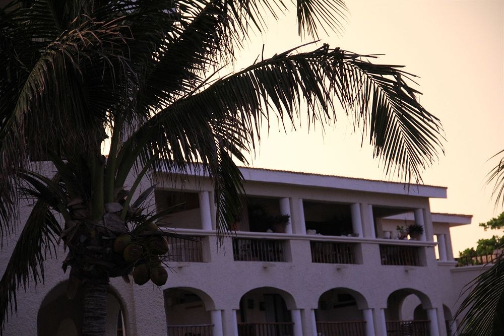 Xaman Ha Condominiums by Rentals Your Way