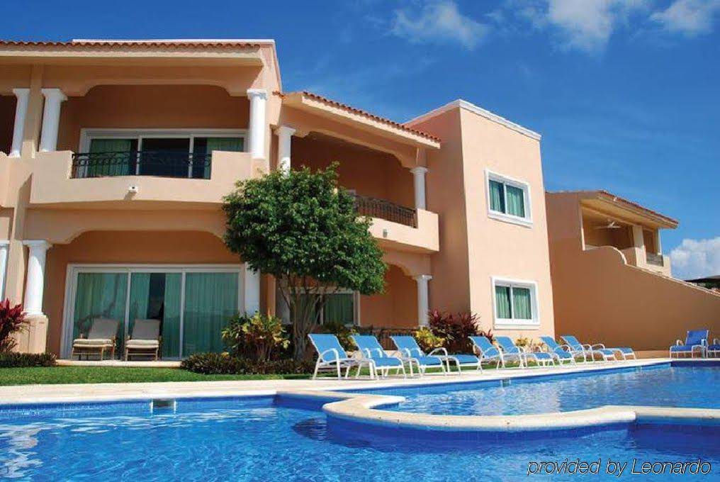 Aventuras Club - Laguna Condominium