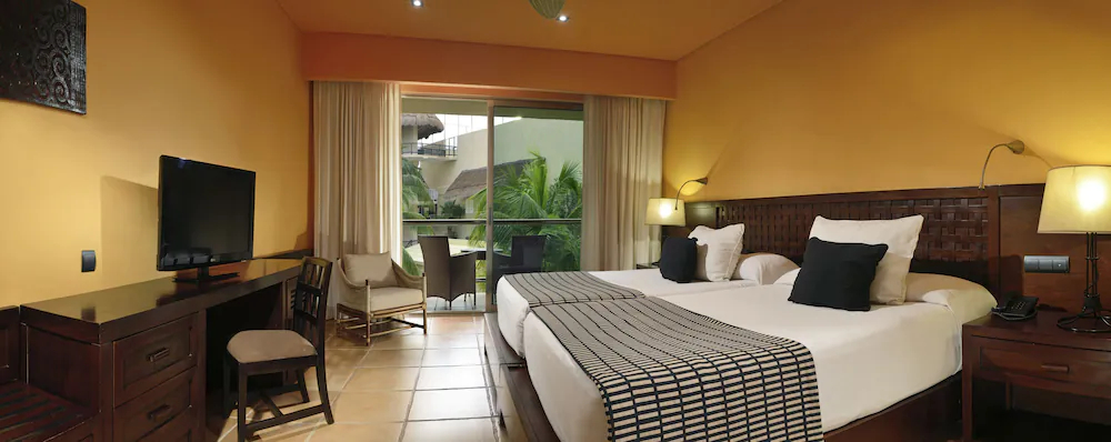 Catalonia Yucatan Beach Resort & Spa