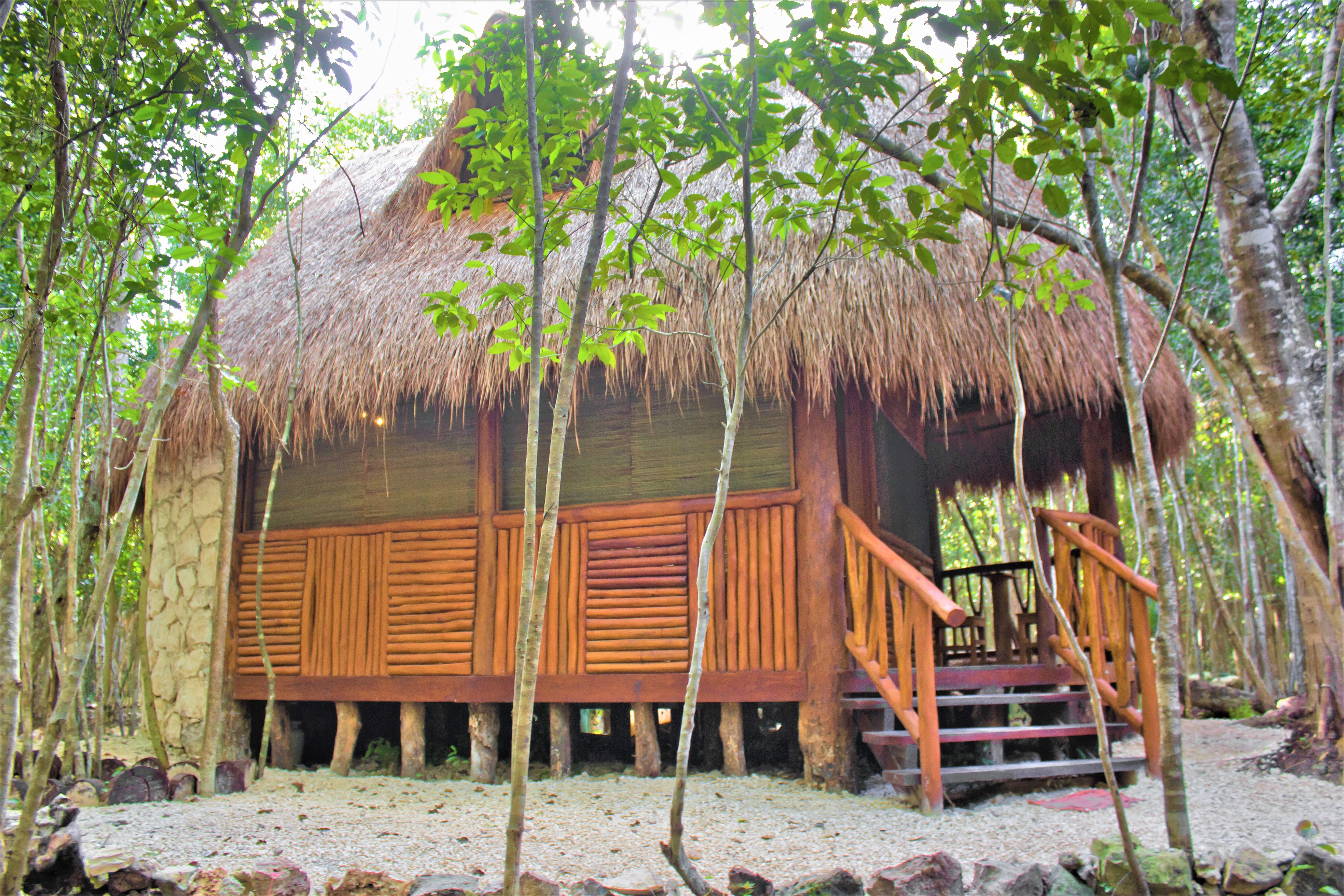 Aldea Maya Ha Cabanas Con Cenotes