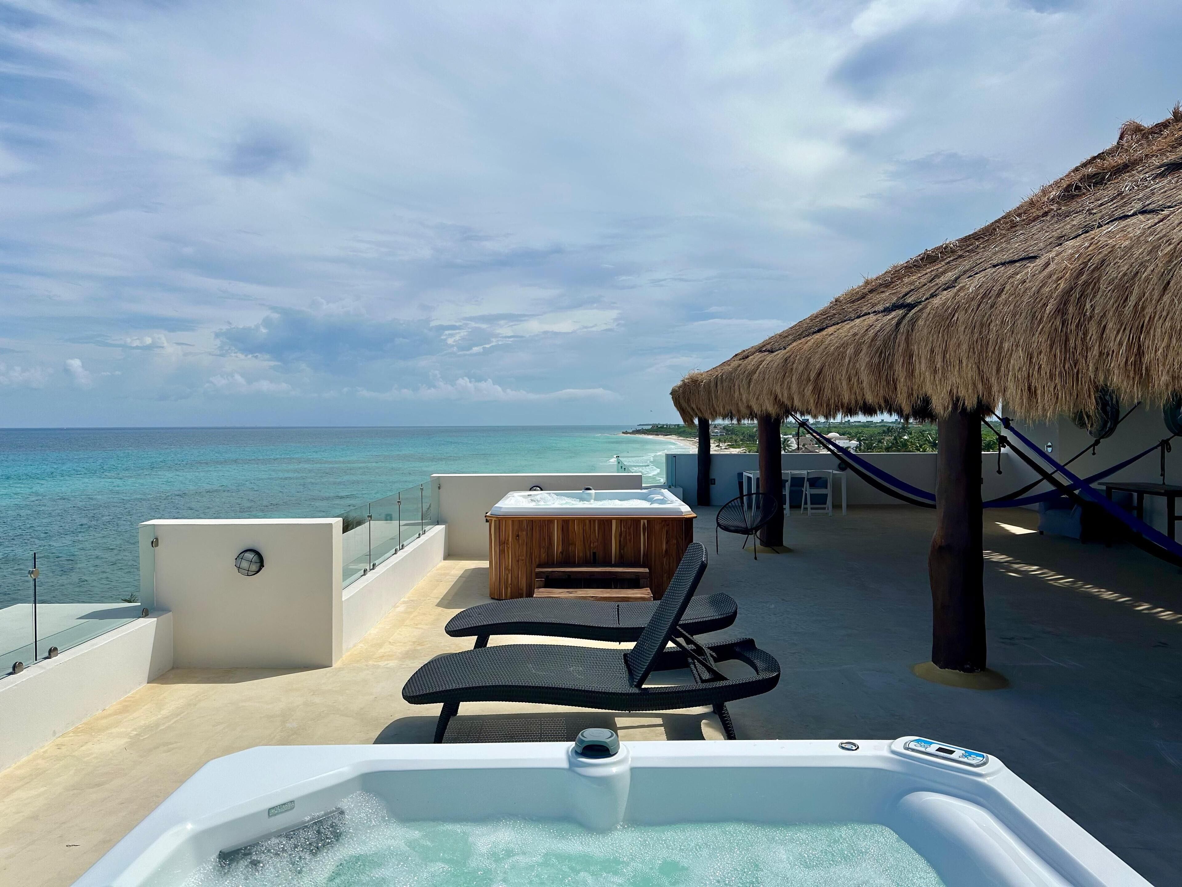 Angelina 28 Beachfront Hotel By Nah Hotels