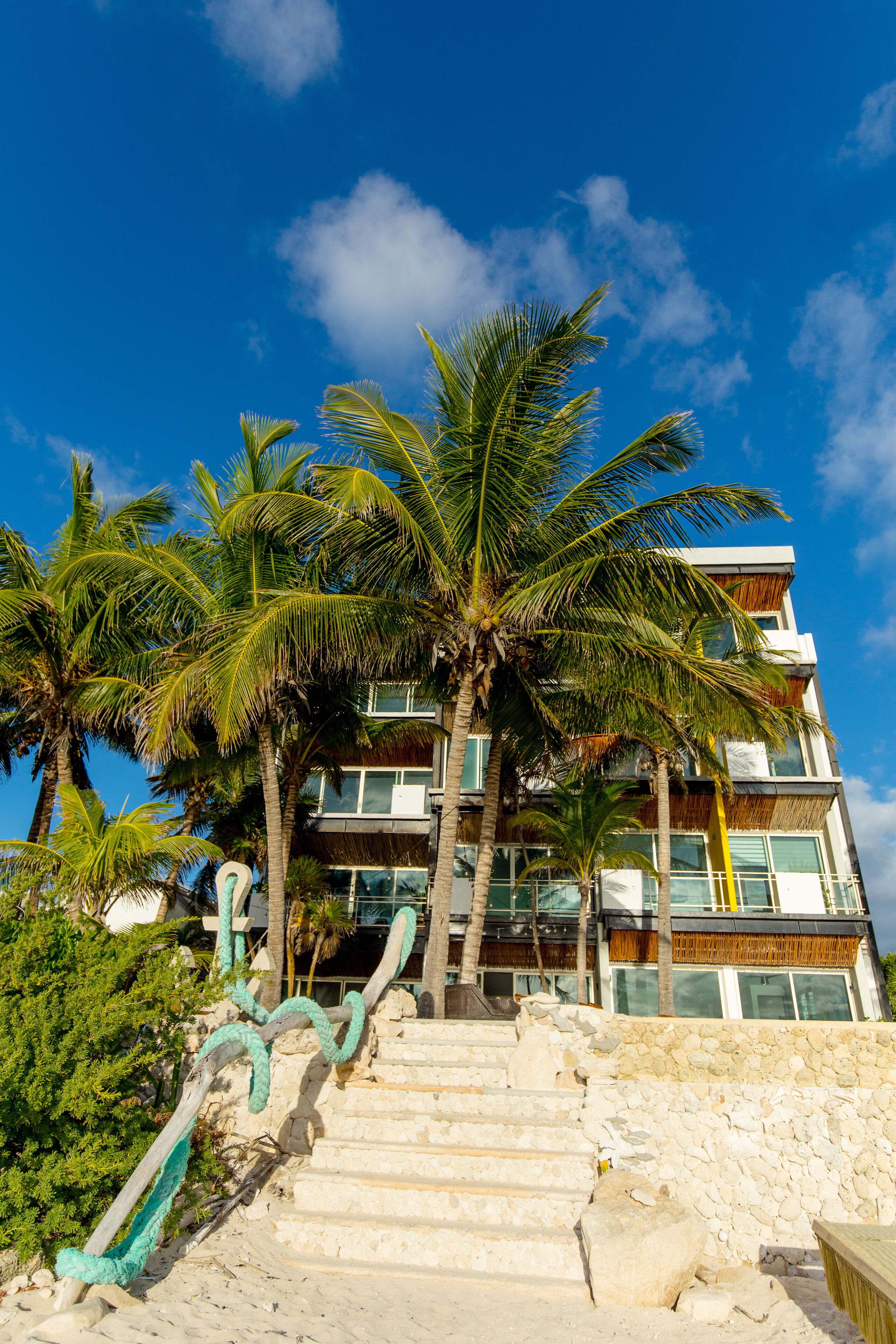 Angelina 28 Beachfront Hotel By Nah Hotels