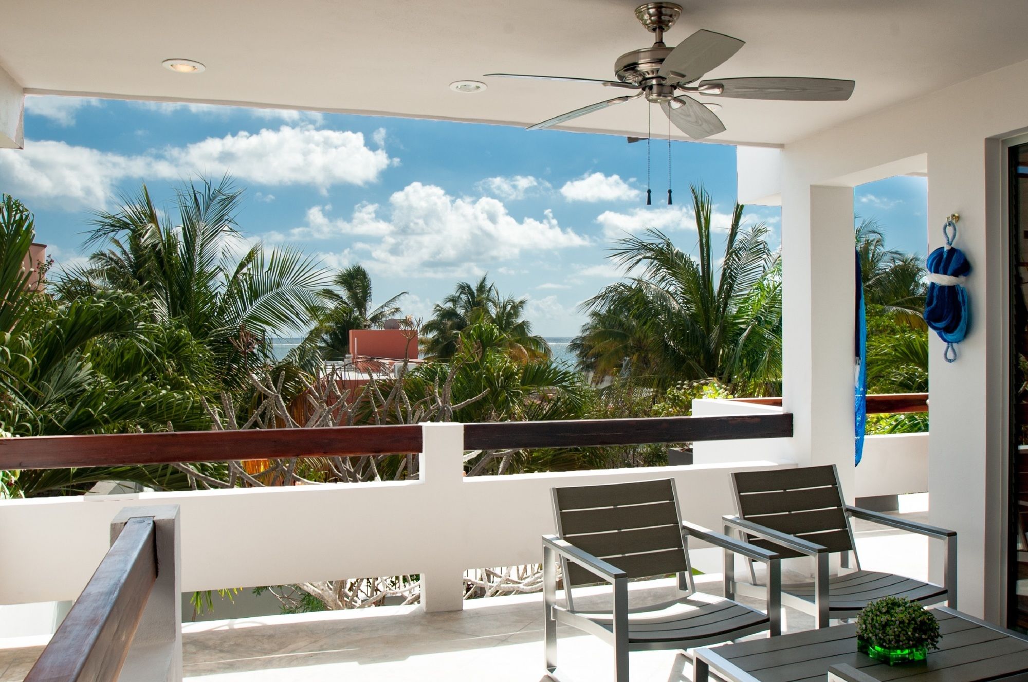 Casa Agua Azul