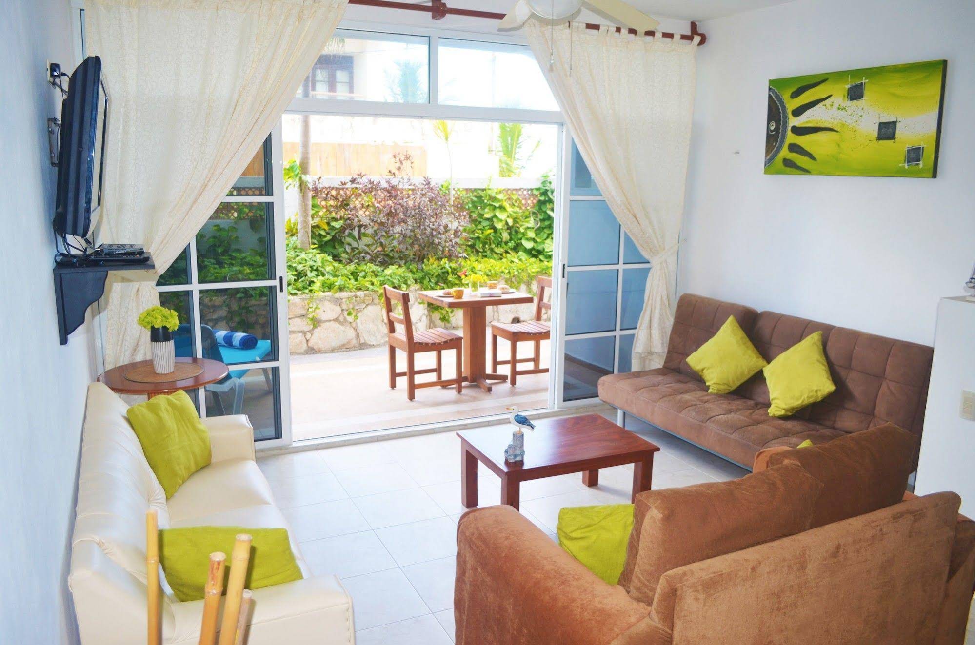 Corales Suites