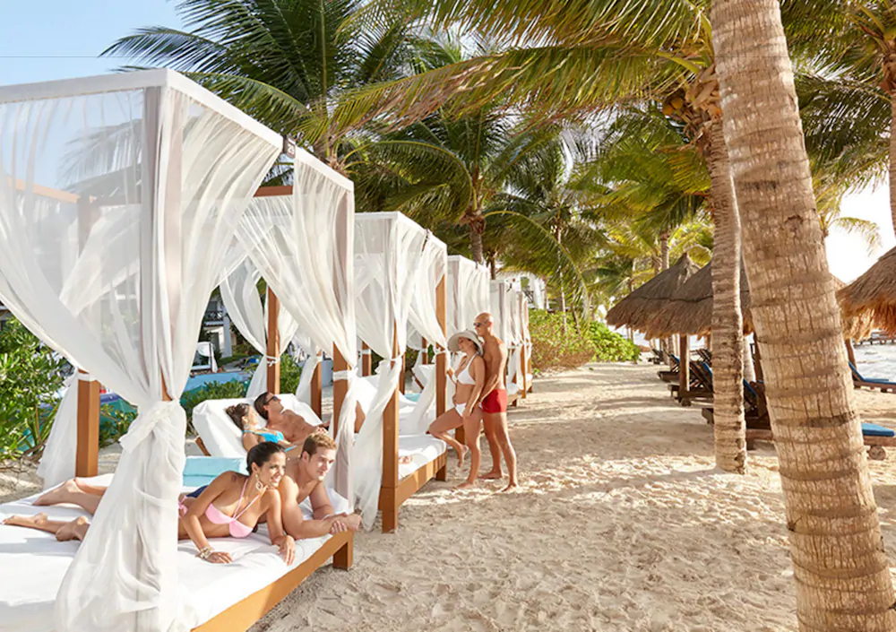 Desire Riviera Maya Pearl Resort