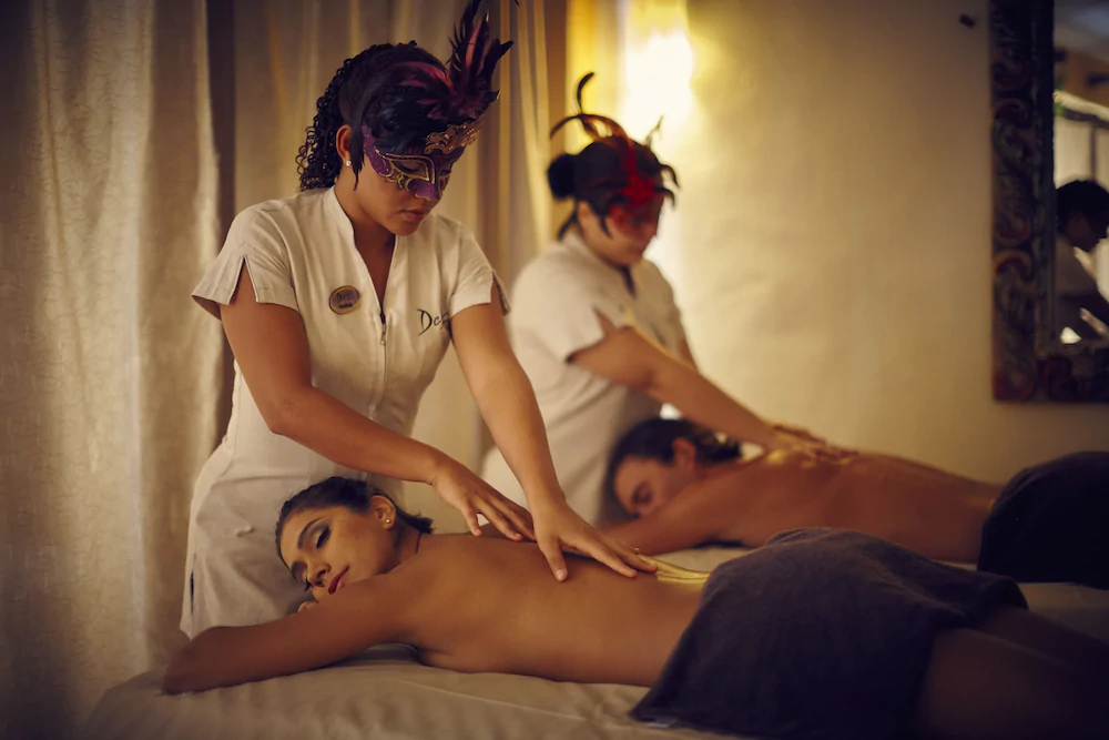 Desire Riviera Maya Pearl Resort