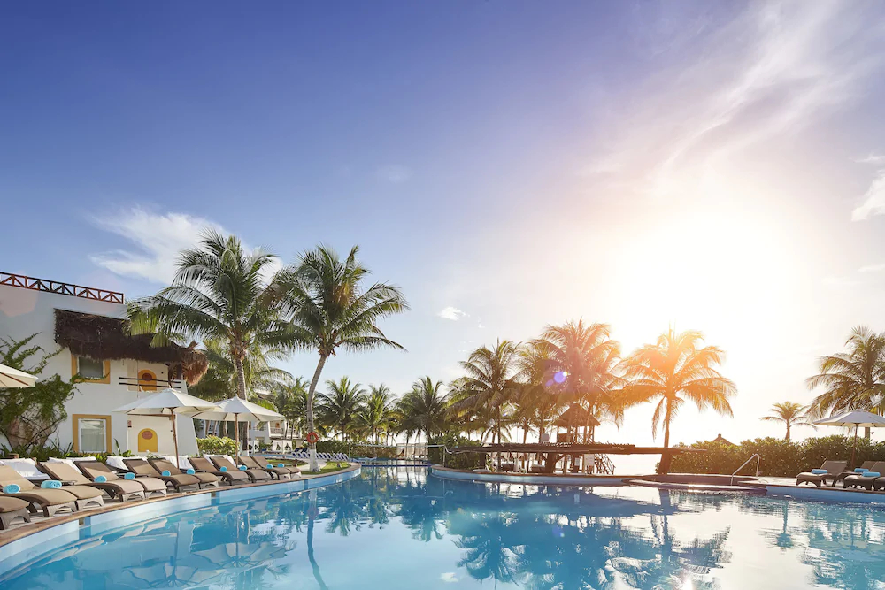 Desire Riviera Maya Pearl Resort