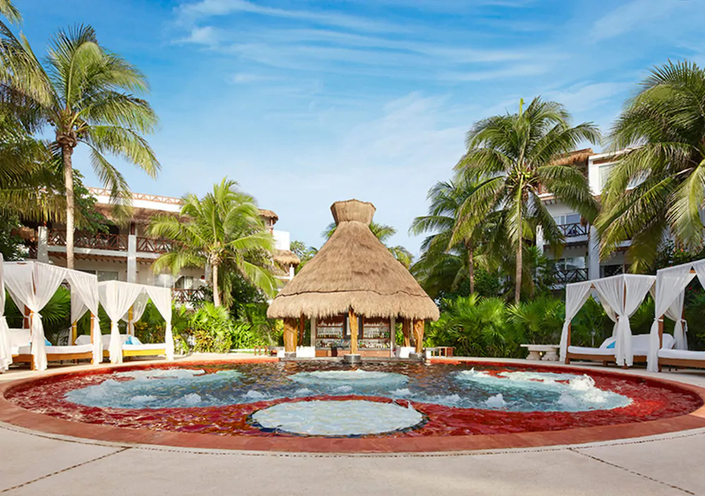Desire Riviera Maya Pearl Resort