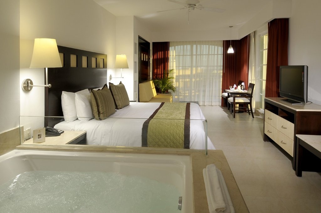 Hotel Marina El Cid Spa & Beach Resort