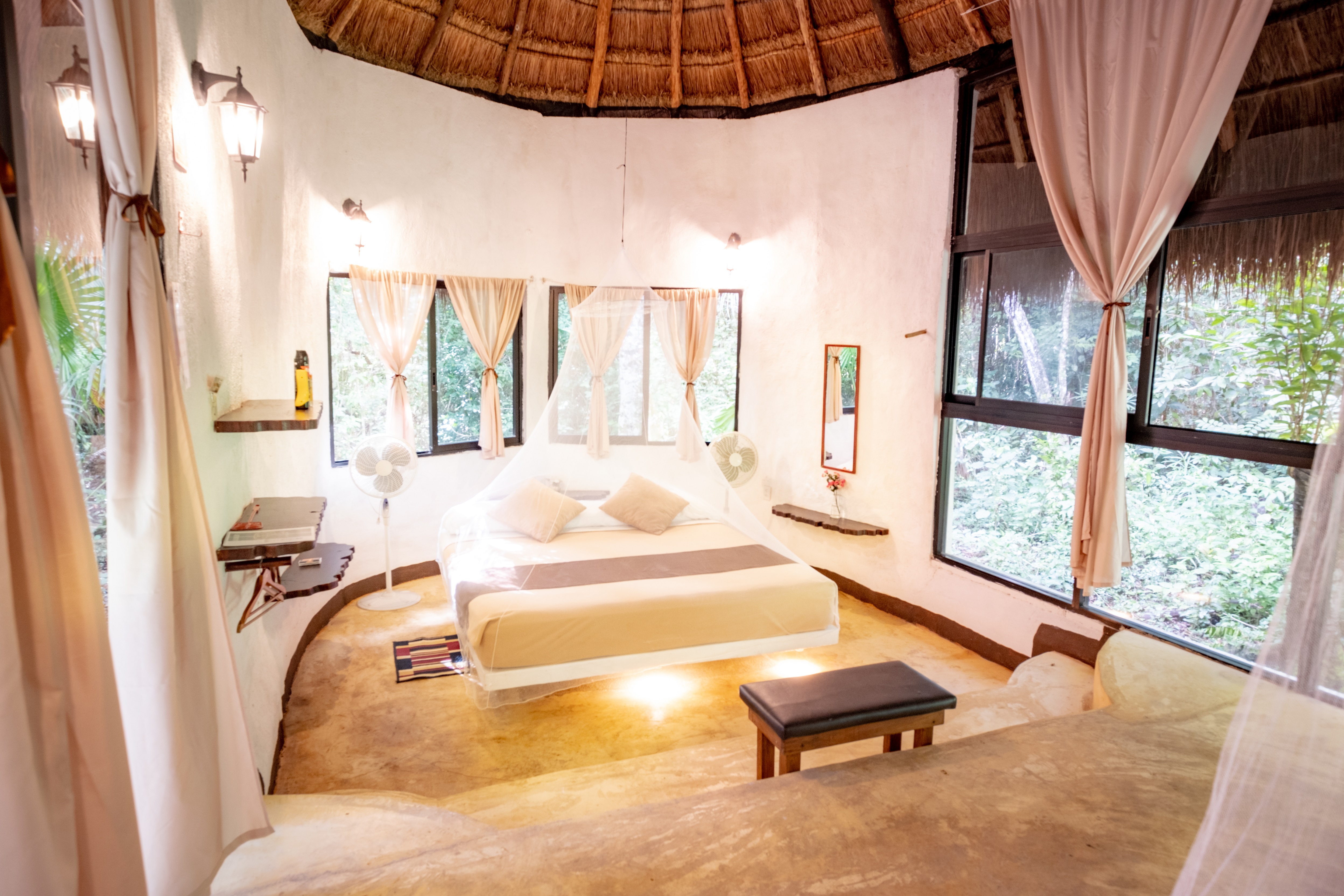 Jolie Jungle Eco Hotel