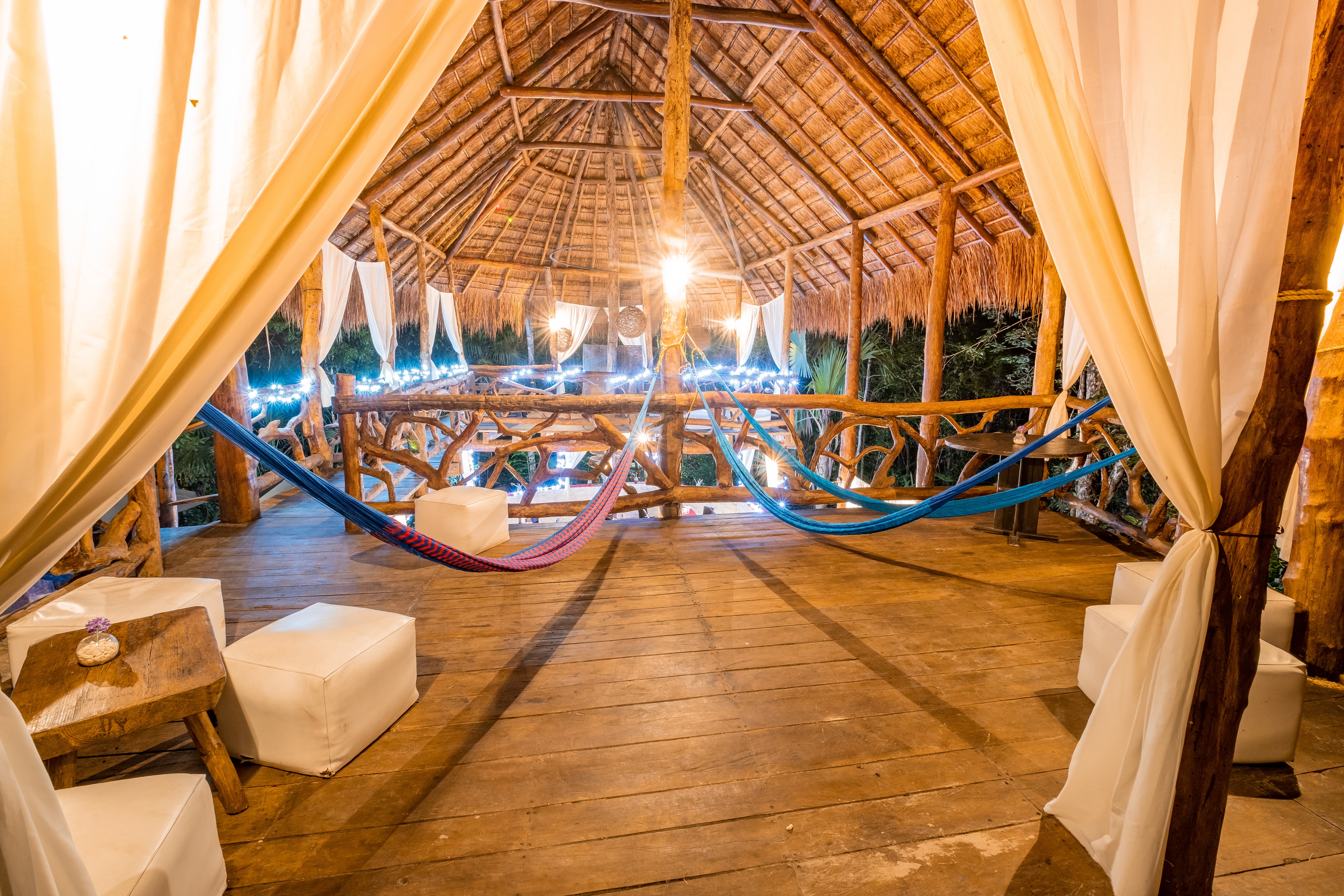 Jolie Jungle Eco Hotel
