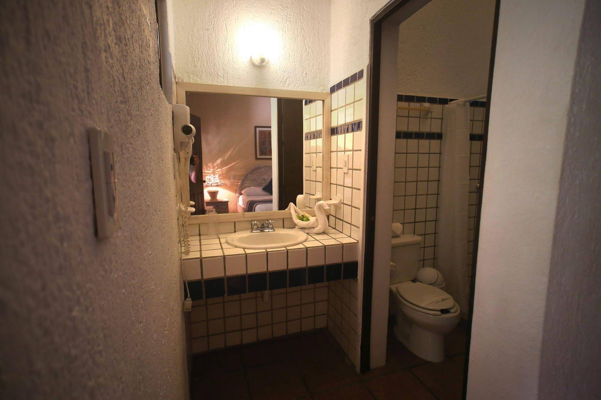 Colibri Beach Hotel