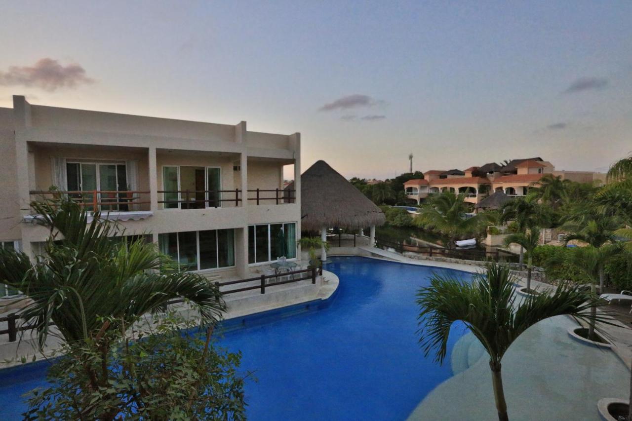 Coral Maya Stay Suites