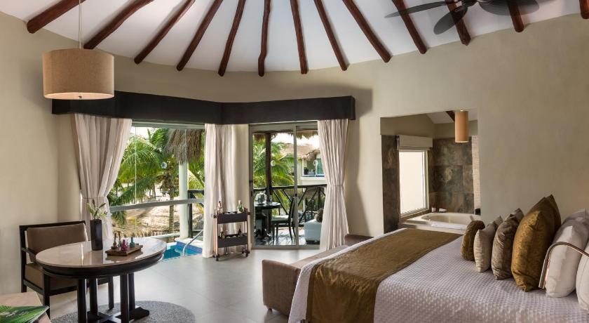 El Dorado Casitas Royale