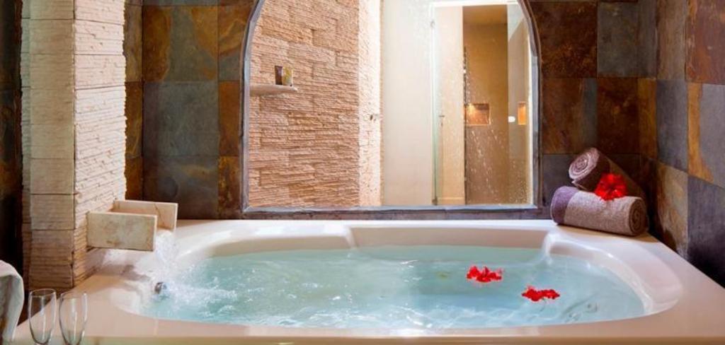 El Dorado Casitas Royale