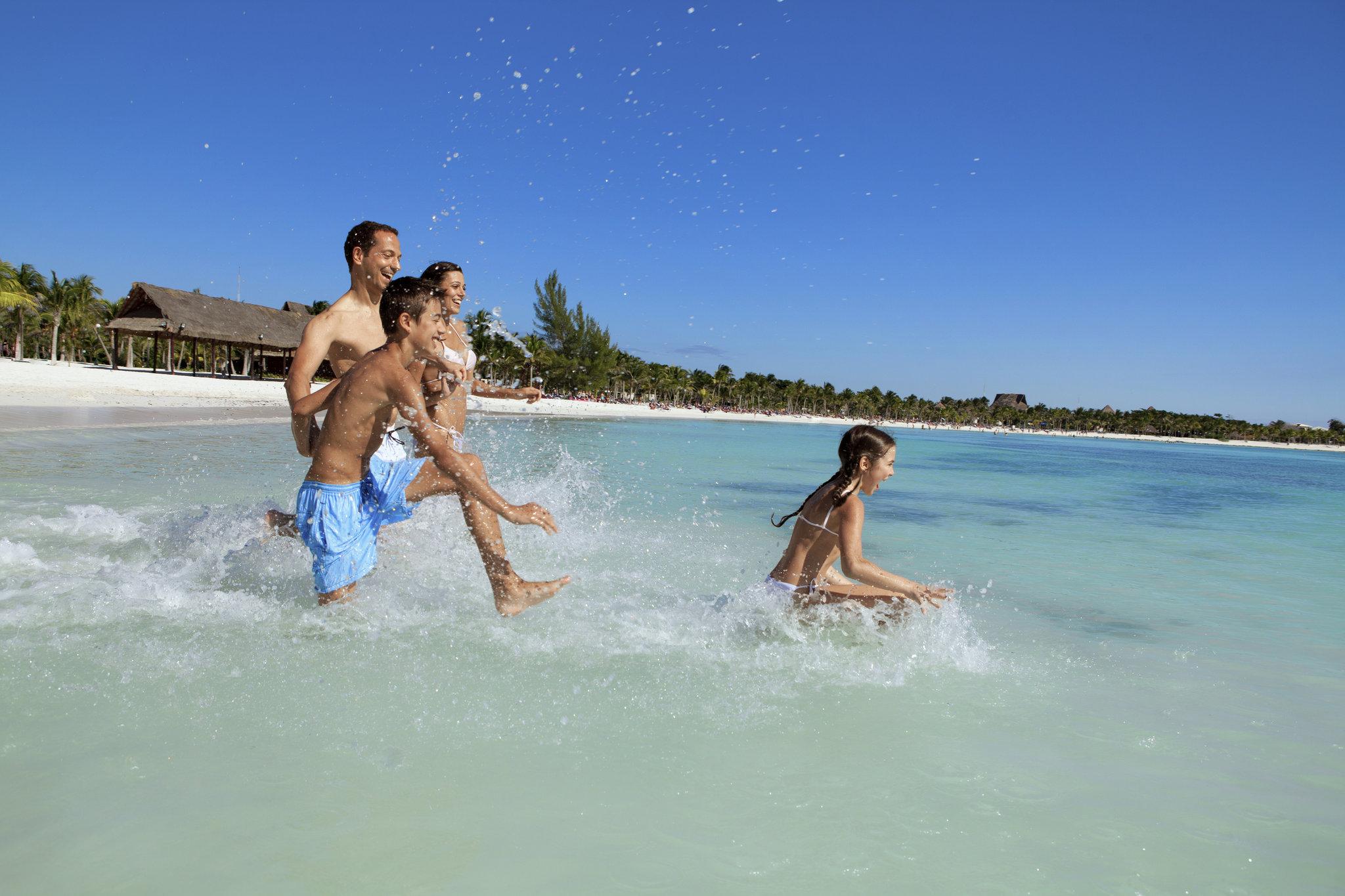 Premium Level at Barceló Maya Palace