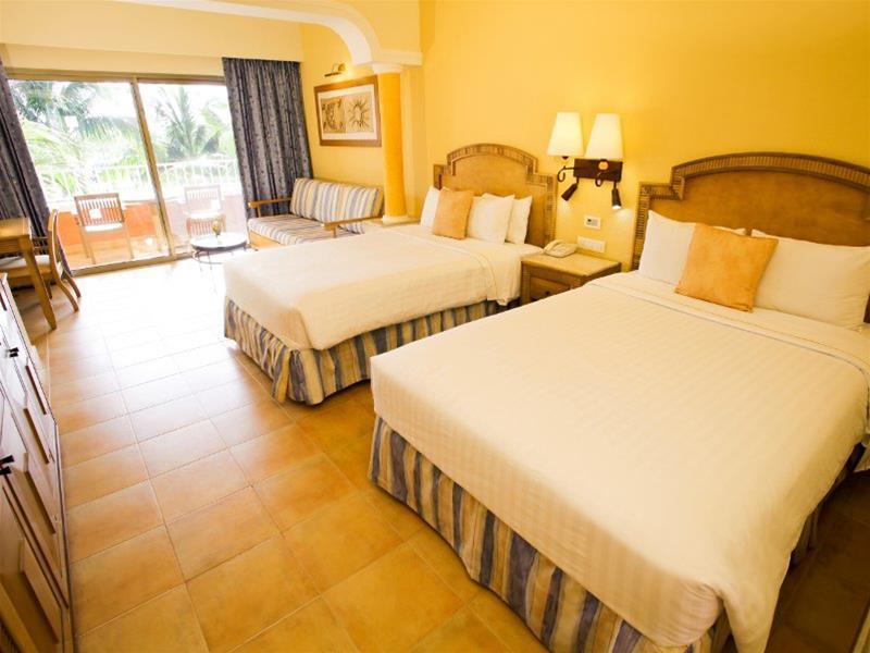 Premium Level at Barceló Maya Palace
