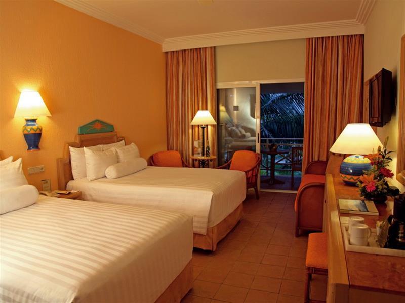Premium Level at Barceló Maya Palace