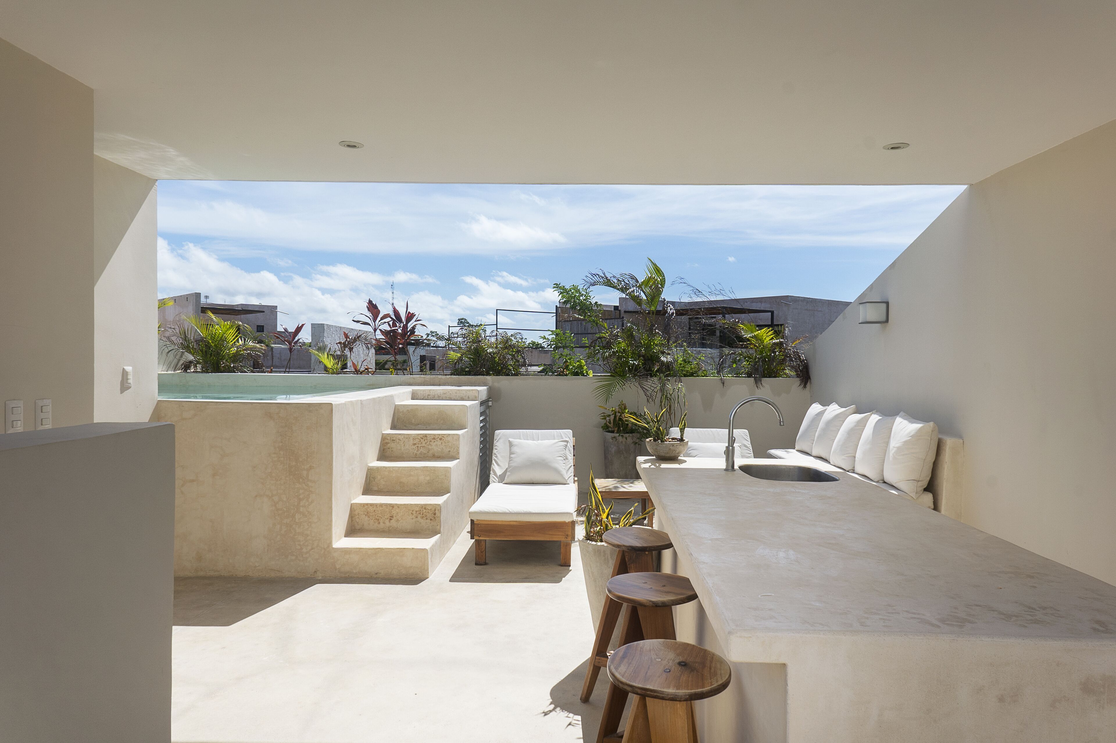Aruna Tulum-Luxury Studios & Apartments