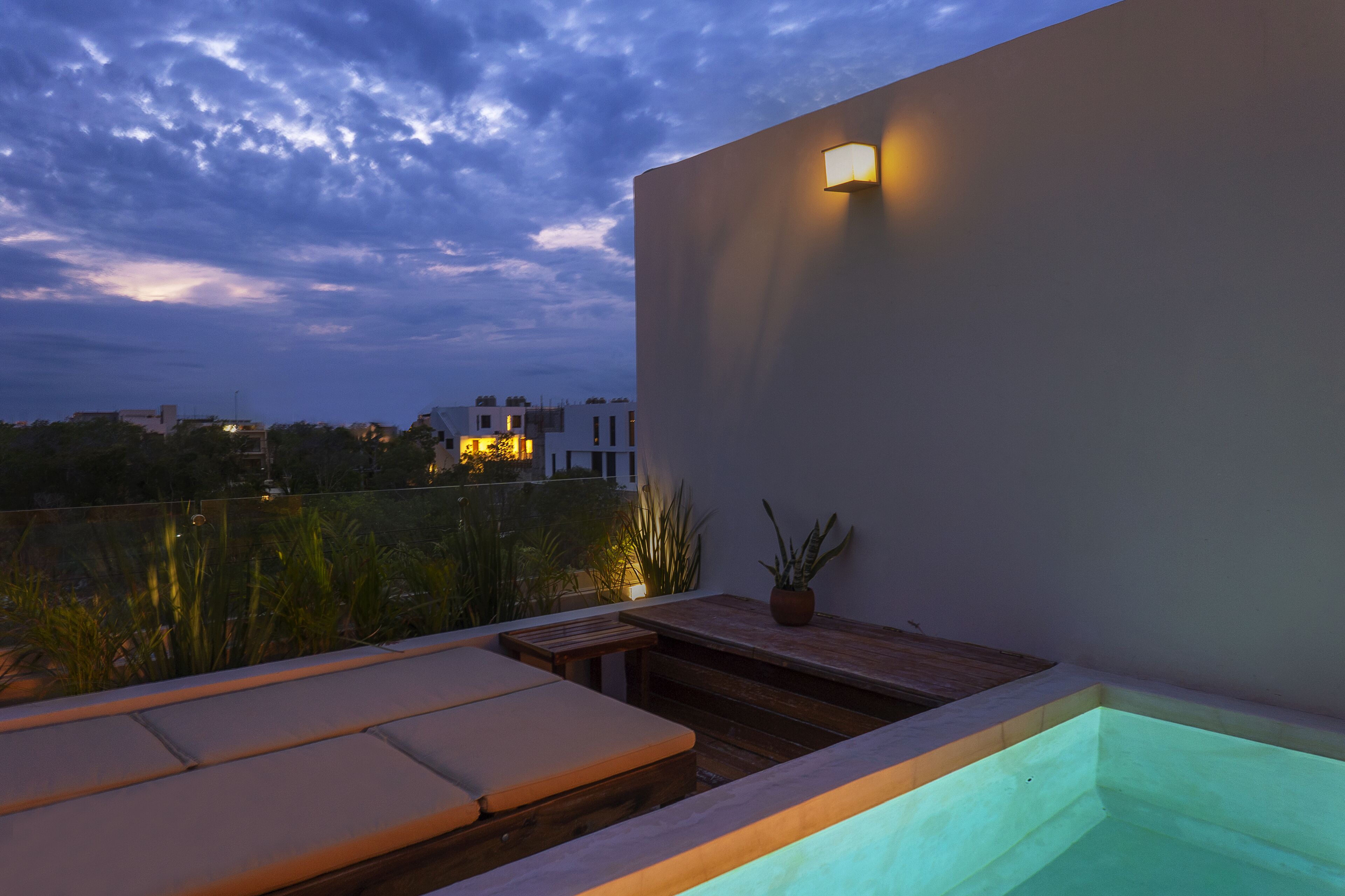 Aruna Tulum-Luxury Studios & Apartments